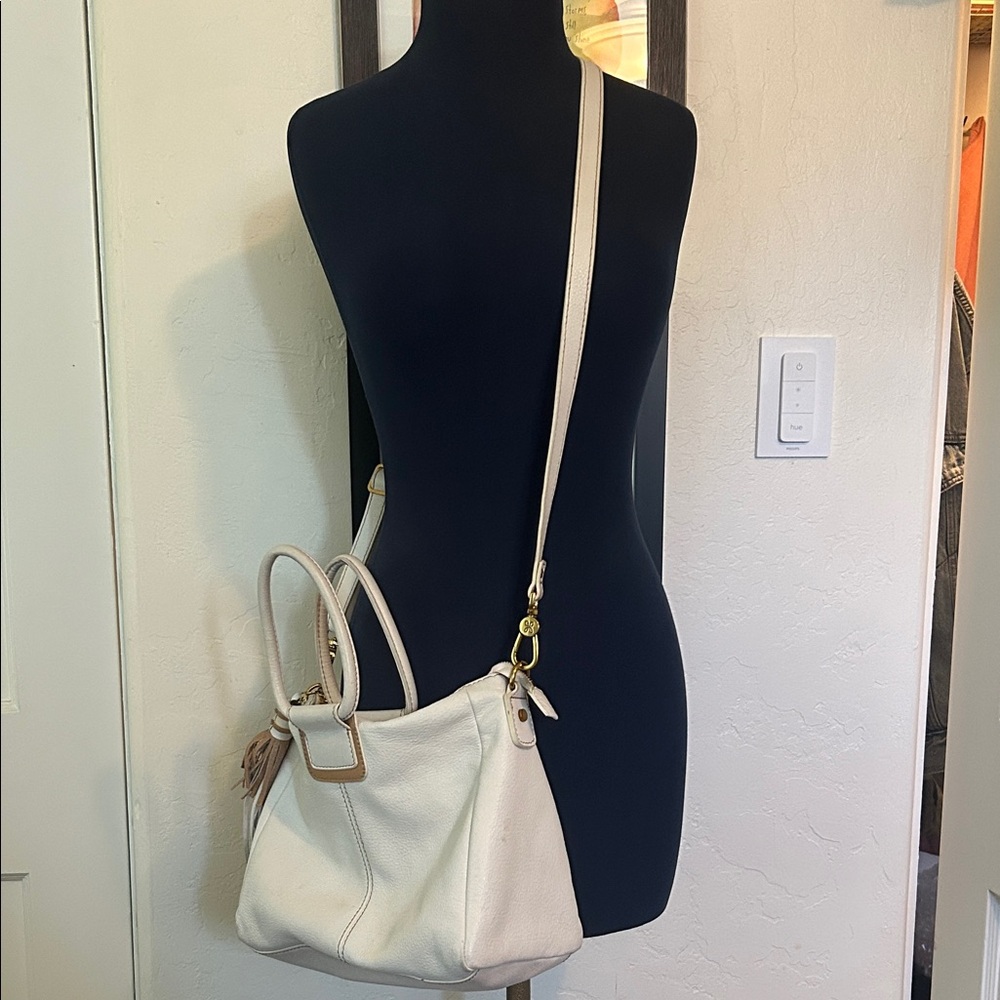 Hobo Cream Shoulder Bag
